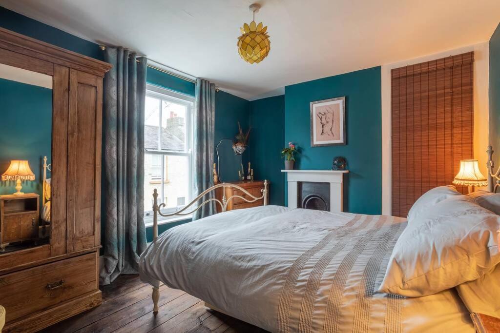 Lovely Central Cambridge Home Екстериор снимка